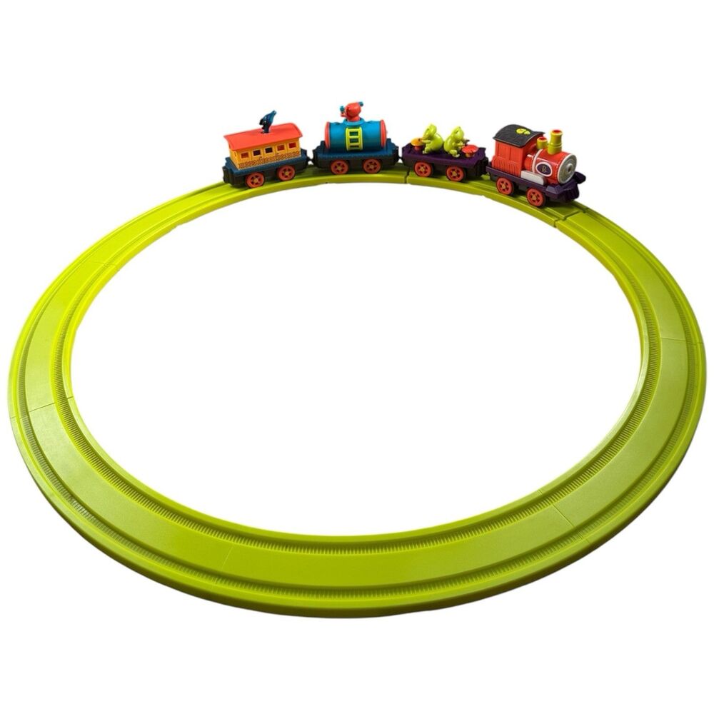B Toys The Critter Express Motorized Singing Train Complete Set Works Tested